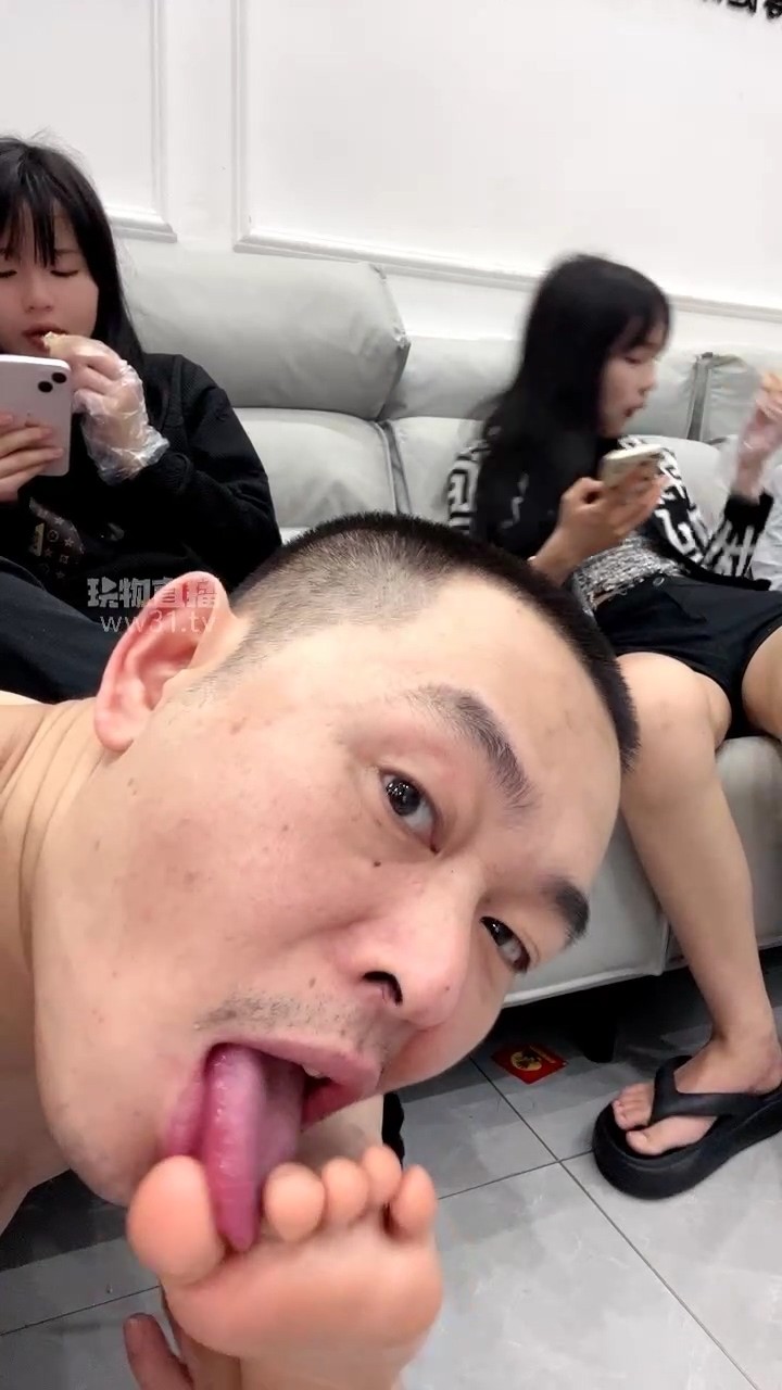 精神小妹.mp4_20260502_100848.426.jpg