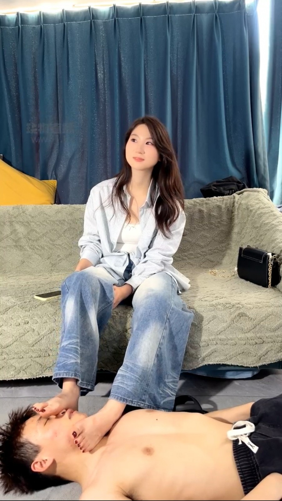 Screenshot_20260506_084513_com.huawei.himovie_edit_168171561513400.jpg